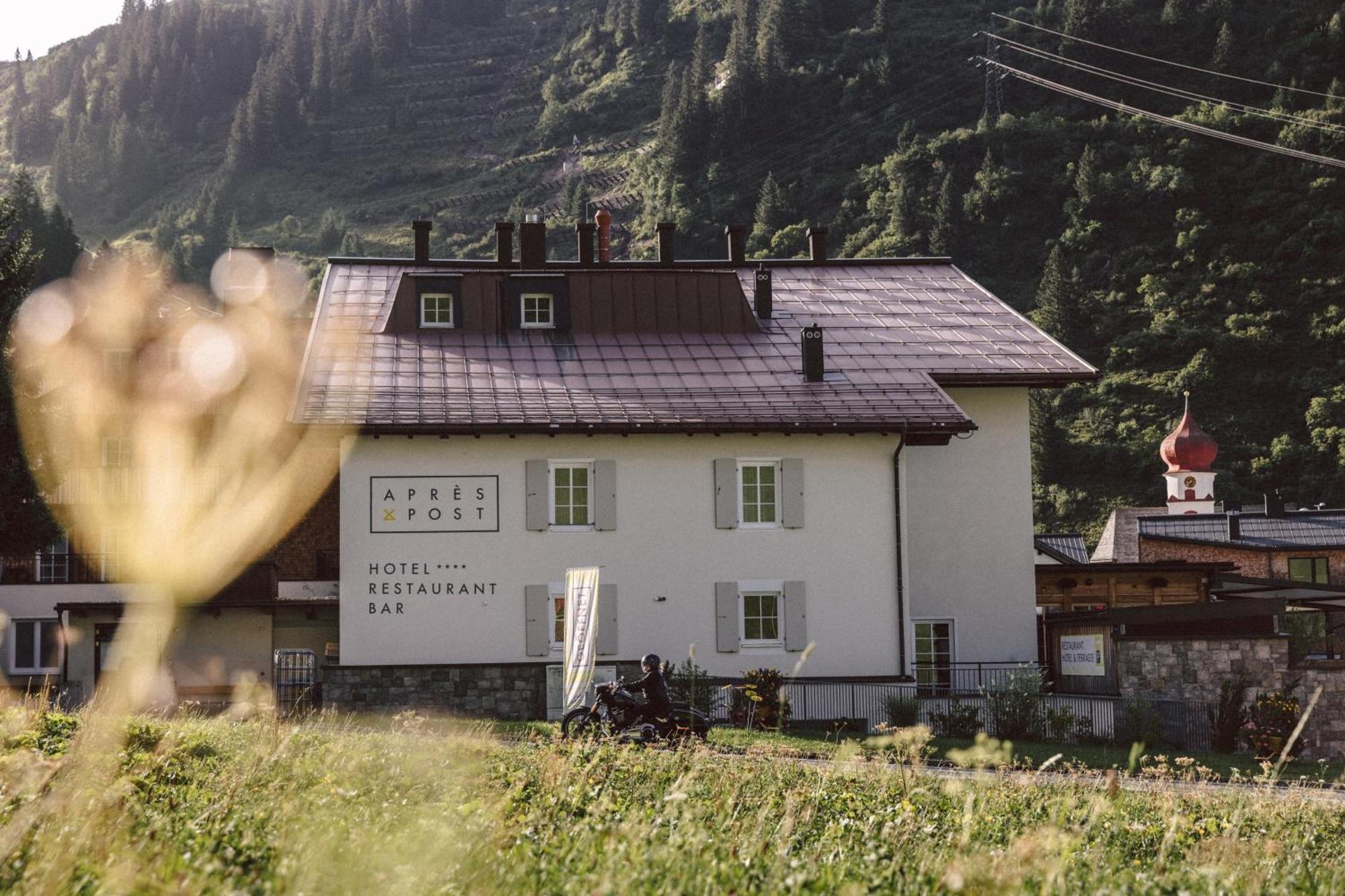 Apres Post Hotel Stuben am Arlberg Bagian luar foto