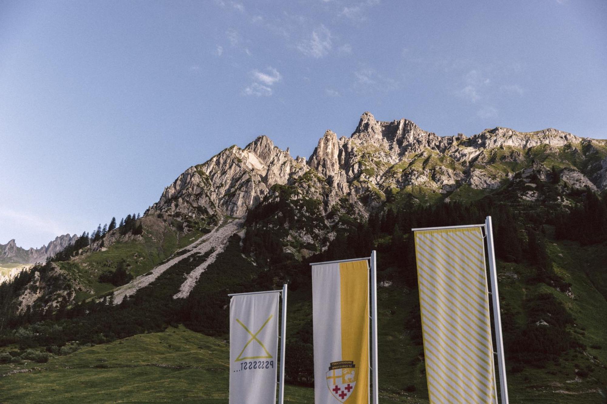 Apres Post Hotel Stuben am Arlberg Bagian luar foto